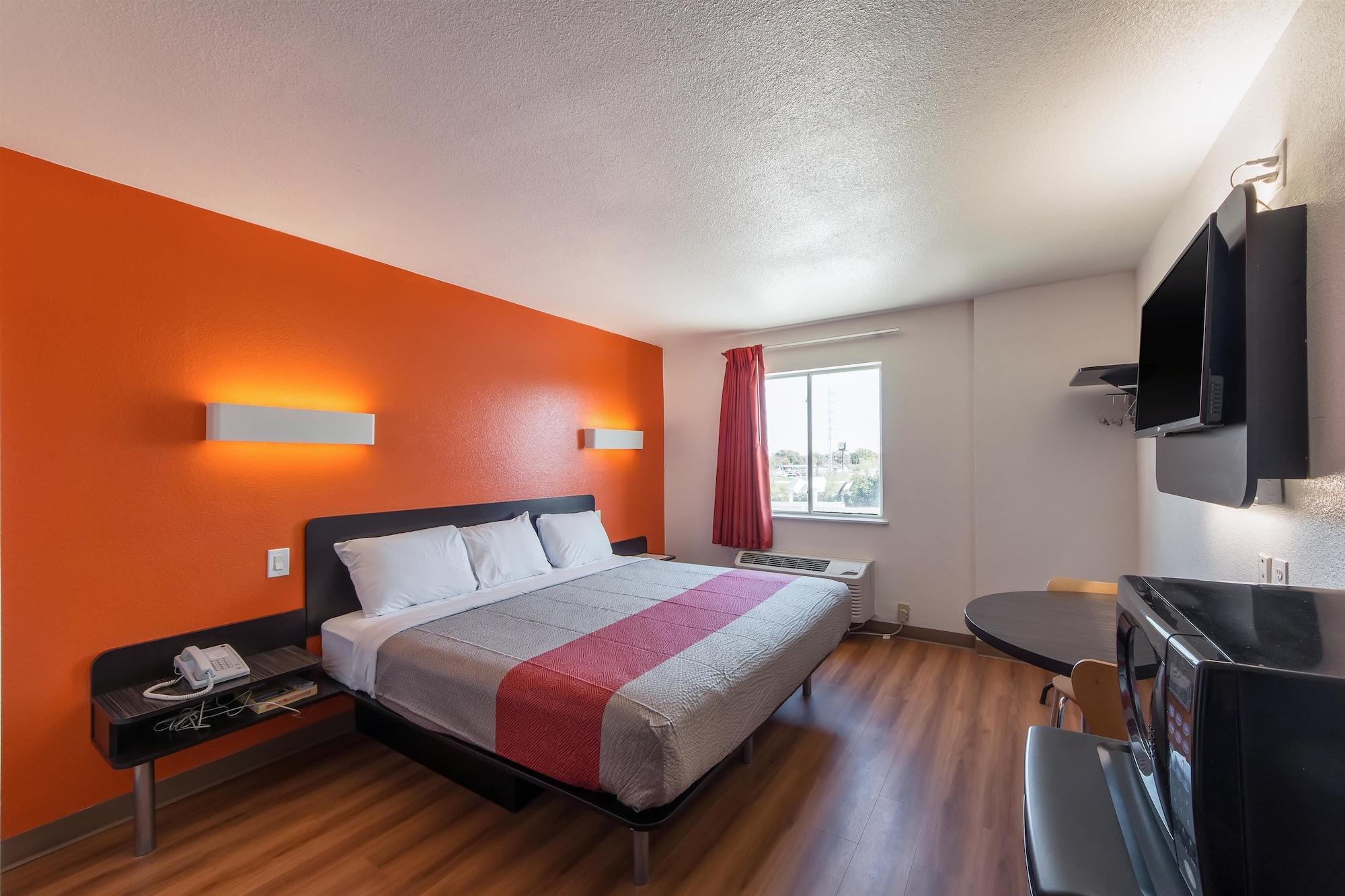 Motel 6-San Antonio, Tx - Downtown - Alamo Dome Ngoại thất bức ảnh