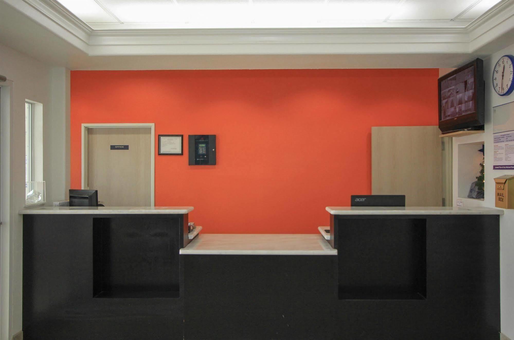 Motel 6-San Antonio, Tx - Downtown - Alamo Dome Ngoại thất bức ảnh
